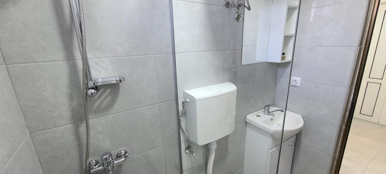 Riviera Inn Apartments Ulcinj Ngoại thất bức ảnh