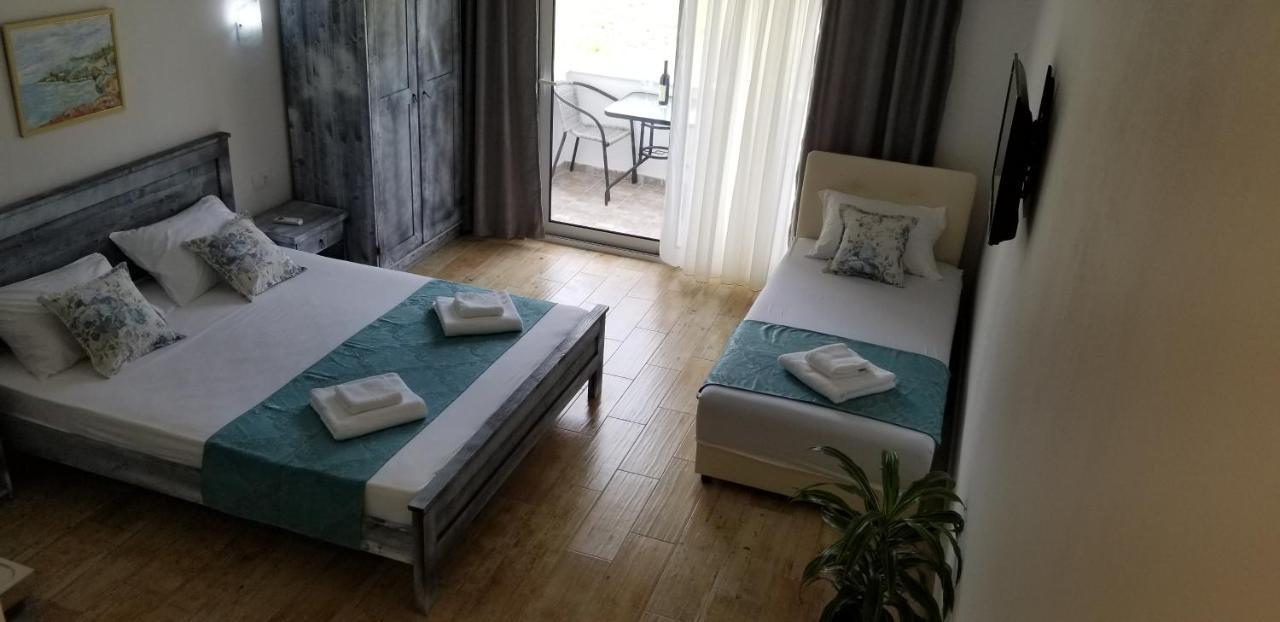 Riviera Inn Apartments Ulcinj Ngoại thất bức ảnh