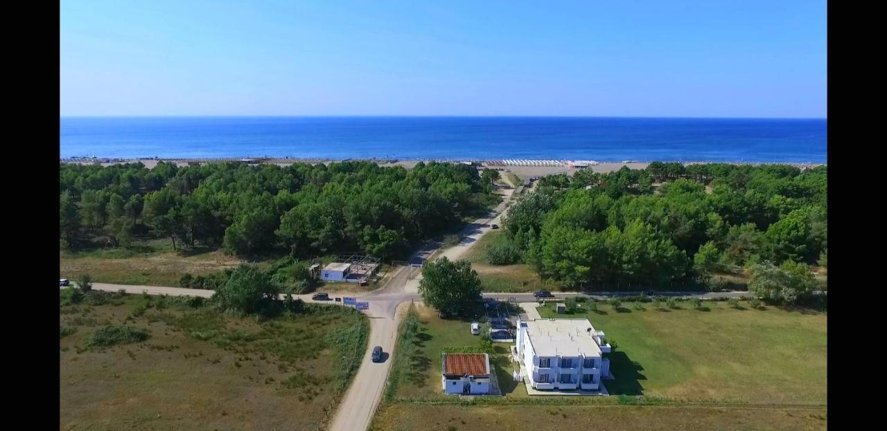 Riviera Inn Apartments Ulcinj Ngoại thất bức ảnh