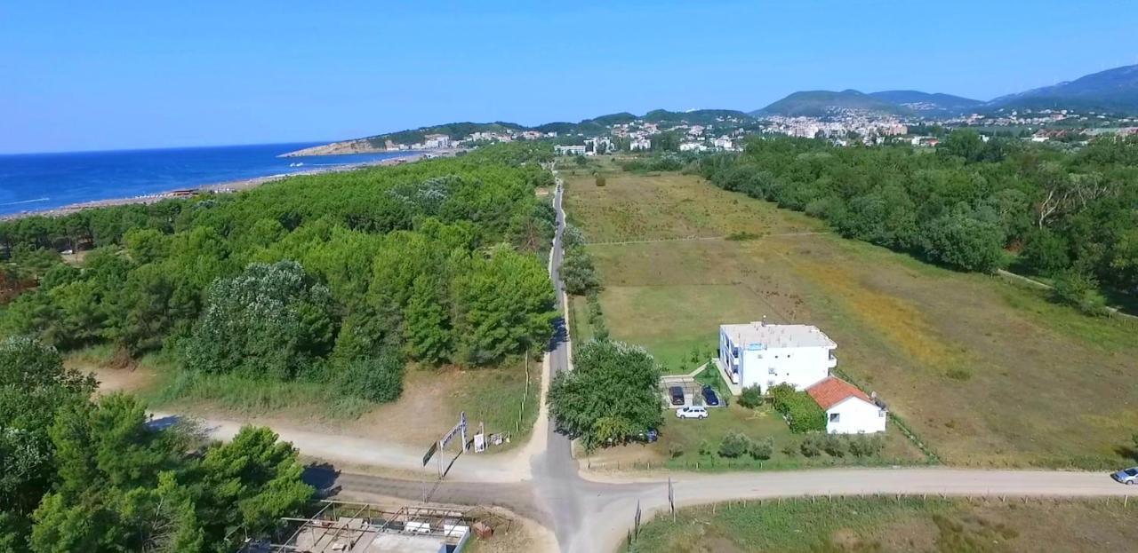 Riviera Inn Apartments Ulcinj Ngoại thất bức ảnh